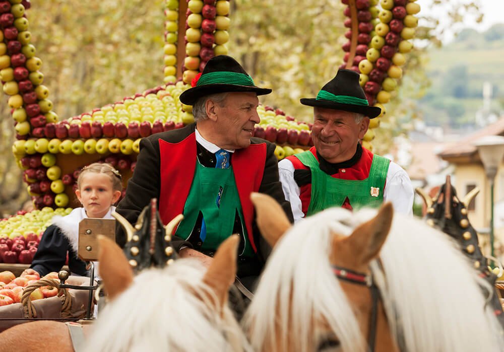 Fascinating autumn holidays: colourful events in Val d‘Isarco